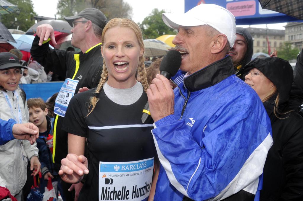 12a_BARCLAYS_MILANO_CITY_MARATHON - Michelle Hunziker.jpg