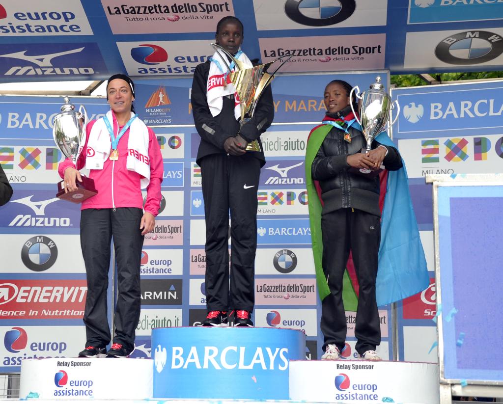 12a_BARCLAYS_MILANO_CITY_MARATHON - Premiazione Donne.jpg