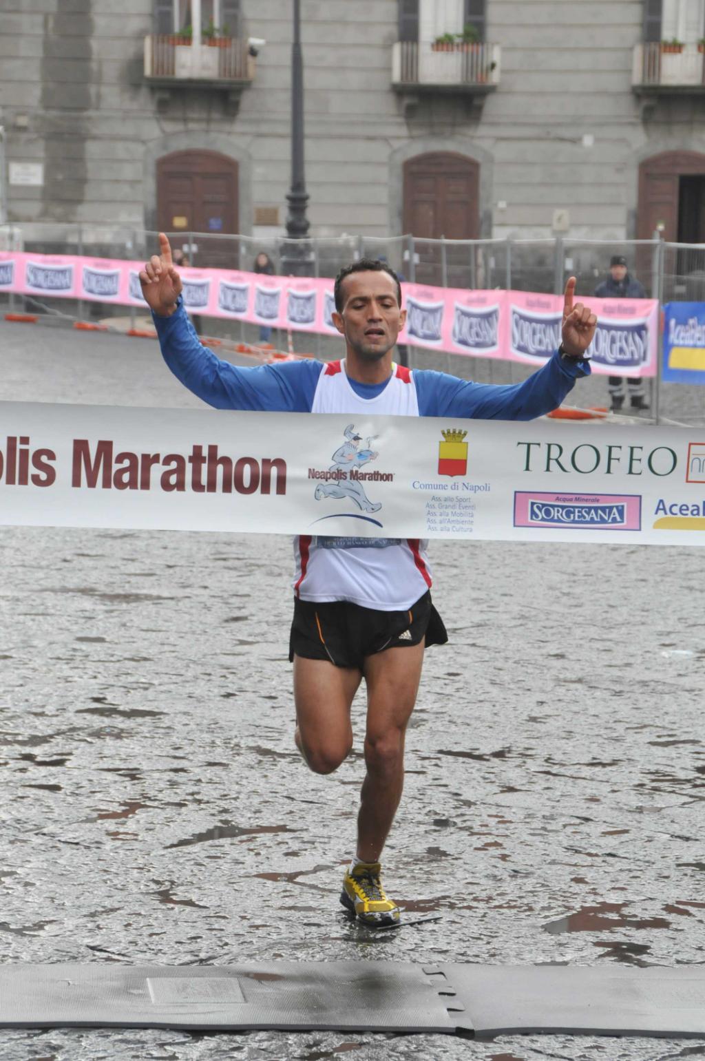 13a_Neapolis_New_Marathon - 07008.jpg