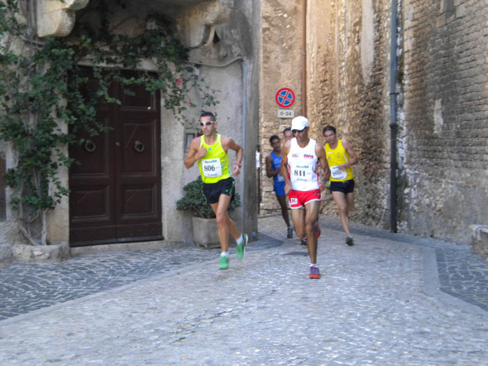 26a_edizione_del_Trofeo_Madonna_della_Vittoria - Sermoneta 2011 fase gara 2.jpg