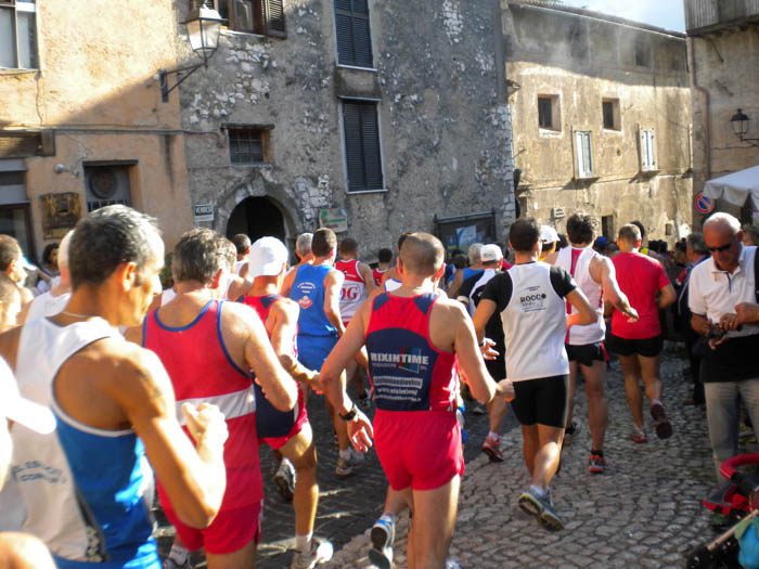 26a_edizione_del_Trofeo_Madonna_della_Vittoria - Sermoneta 2011 fase gara.jpg