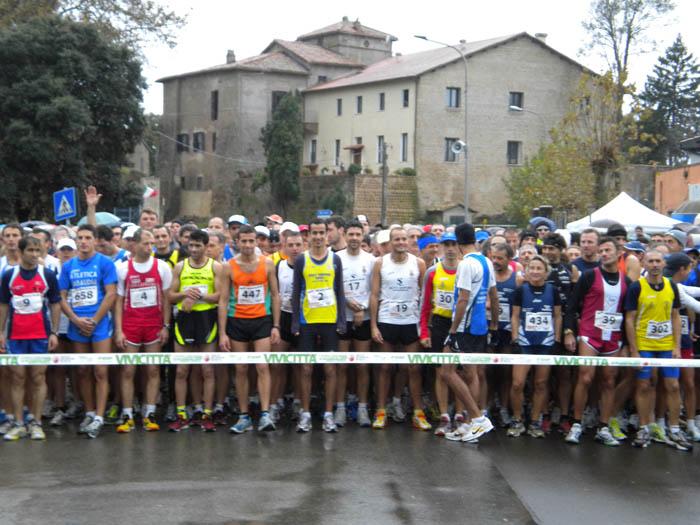 3a_Maratonina_delle_Terre_Pontine - Montello 2010 Partenza.jpg