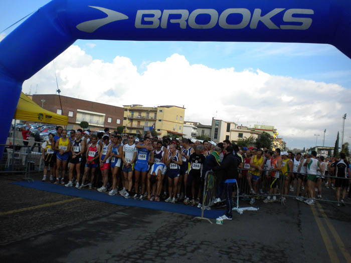 3o_Trofeo_Citta_di_Aprilia - Aprilia 2010 partenza 2.jpg