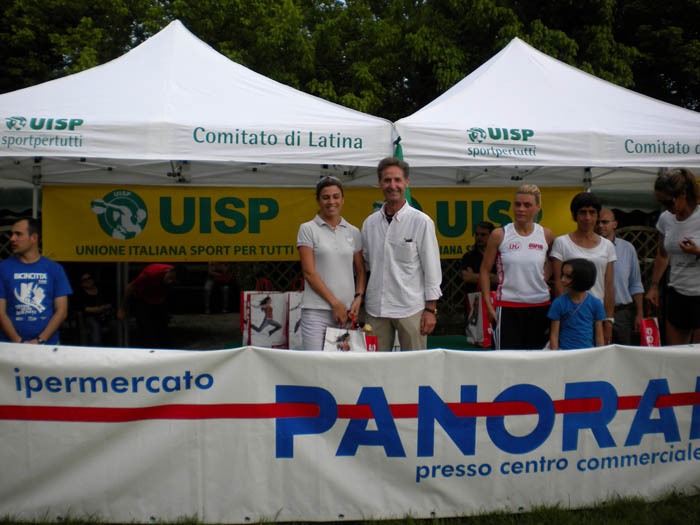 Campestre_Oasi_di_Ninfa - Ninfa 2010 Nesta e Montechiarello.jpg
