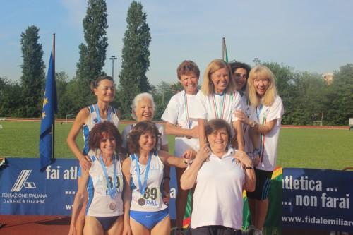 Campionati_Italiani_Master - Fiorella_Fretta_compagne_squadra.jpg