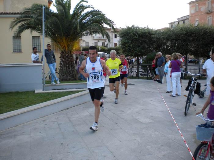 Corri_a_Fondi - Fondi 2011 fase gara 7.jpg
