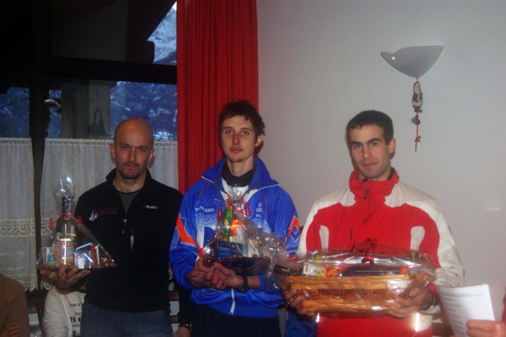 Corsa_del_Panettone_2011 - Premiazioni uomini.jpg