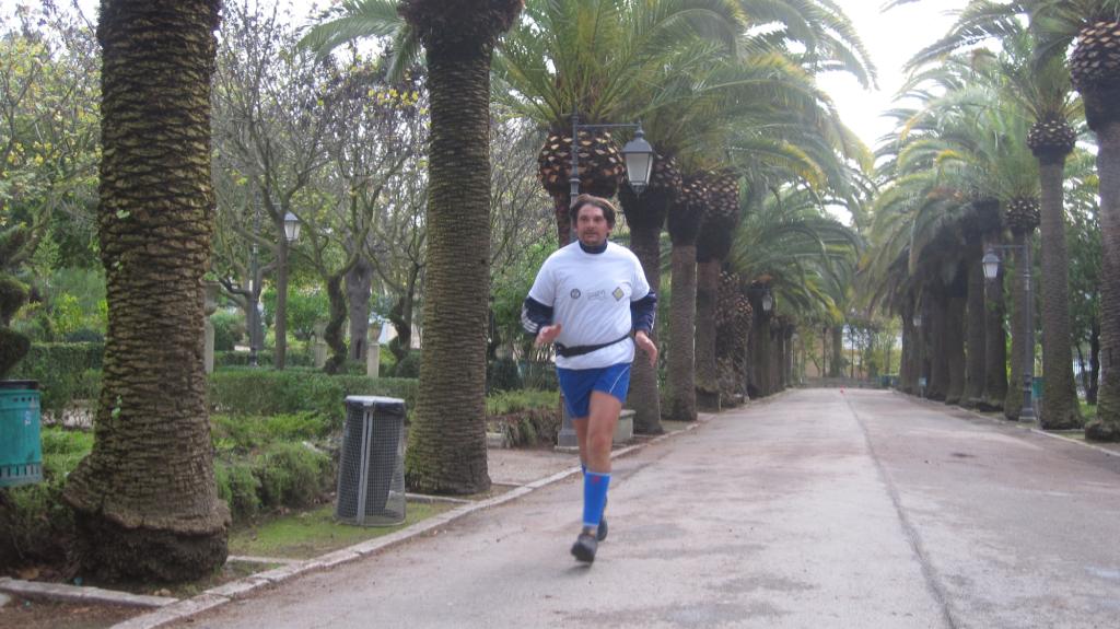 Giornata_Mondiale_del_Diabete_con_100_Km_del_Passeggiatore - Centista all'8oKm alle 7.30.JPG