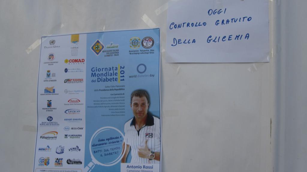 Giornata_Mondiale_del_Diabete_con_100_Km_del_Passeggiatore - Stand Aiad Ibla.JPG
