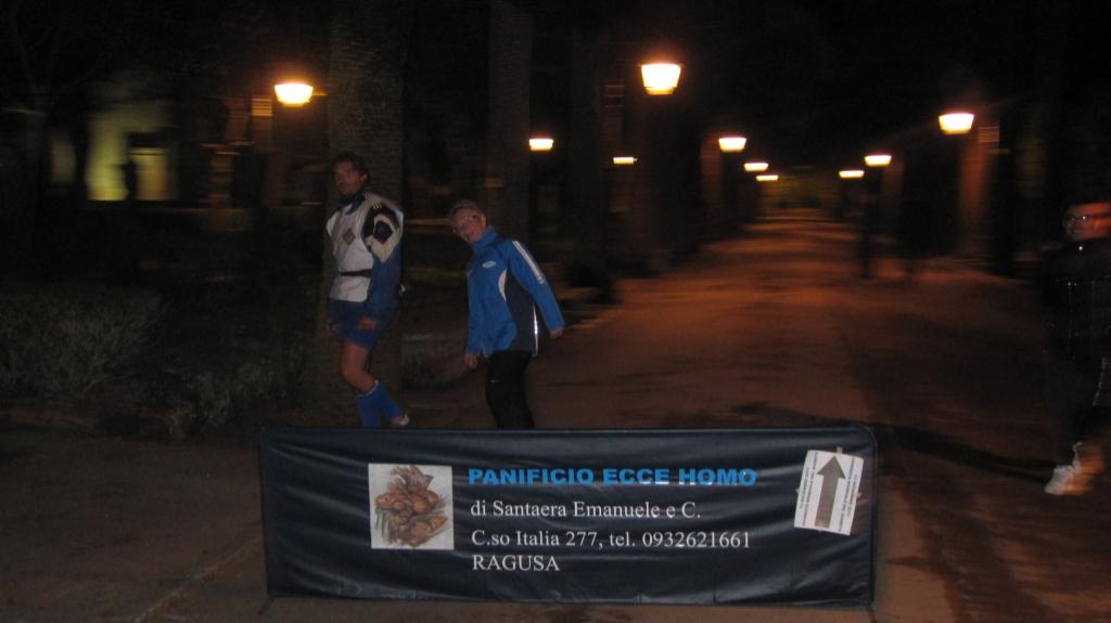 Giornata_Mondiale_del_Diabete_con_100_Km_del_Passeggiatore - Ultimi giri.JPG