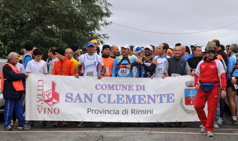 Maratonina_del_Vino_Citta_di_San_Clemente - partenza.JPG