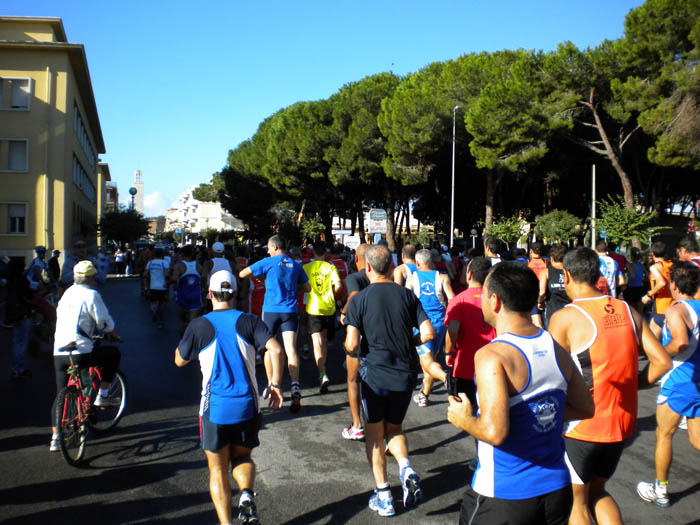 Mezza_Maratona_di_Sabaudia - Sabaudia 2010 fase gara 3.jpg