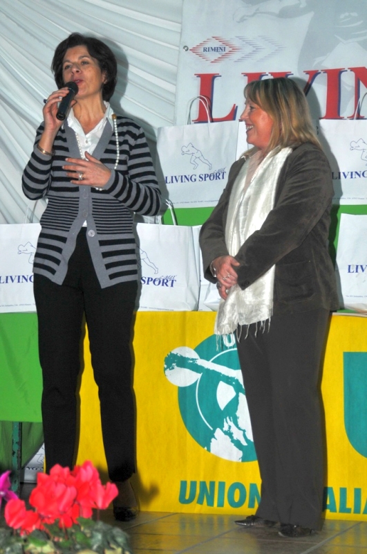 Premiazioni_Calendario_MareVerdemonte_2009 - a0d.jpg