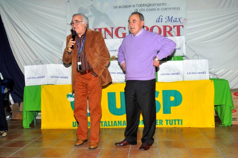 Premiazioni_Calendario_MareVerdemonte_2009 - a3e.jpg