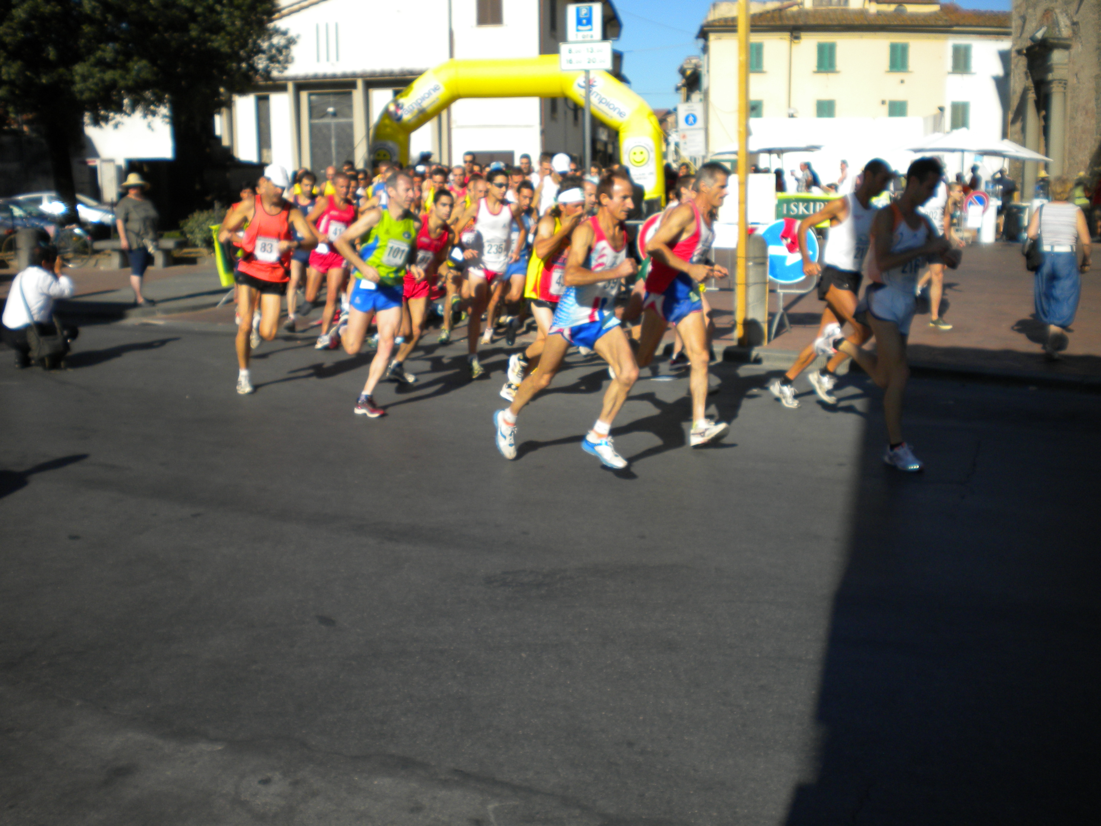 STRACHIESINA_2010 - DI CORSA.JPG