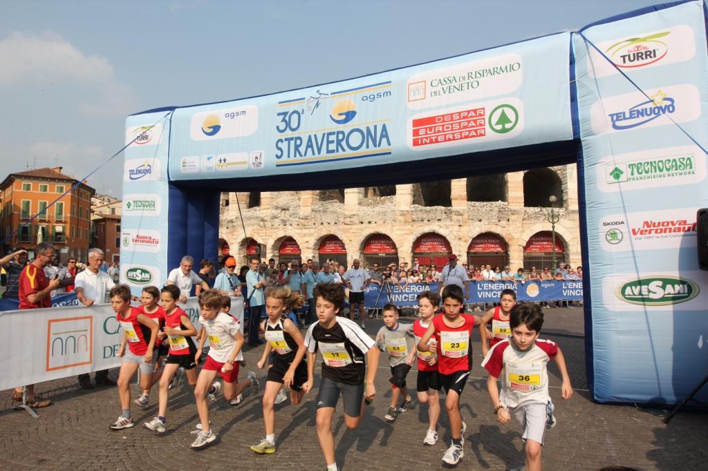 STRAVERONA_APRE_CON_I_RAGAZZI - PARTENZA.jpg