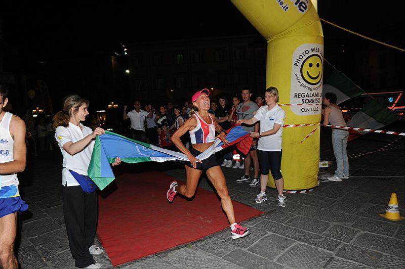 Trofeo_della_Questura_di_Prato - Arrivo Tiziana Gianotti.jpg