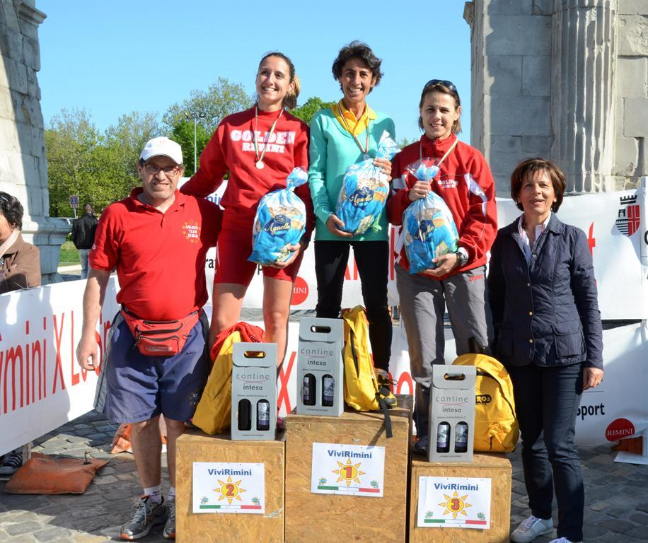 ViviRimini_show - premiazioni miglio donne.JPG