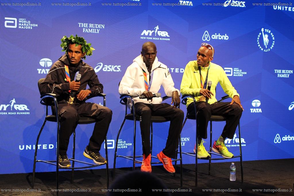 Maratona_di_New_York_2016 - Podio maschile.jpg